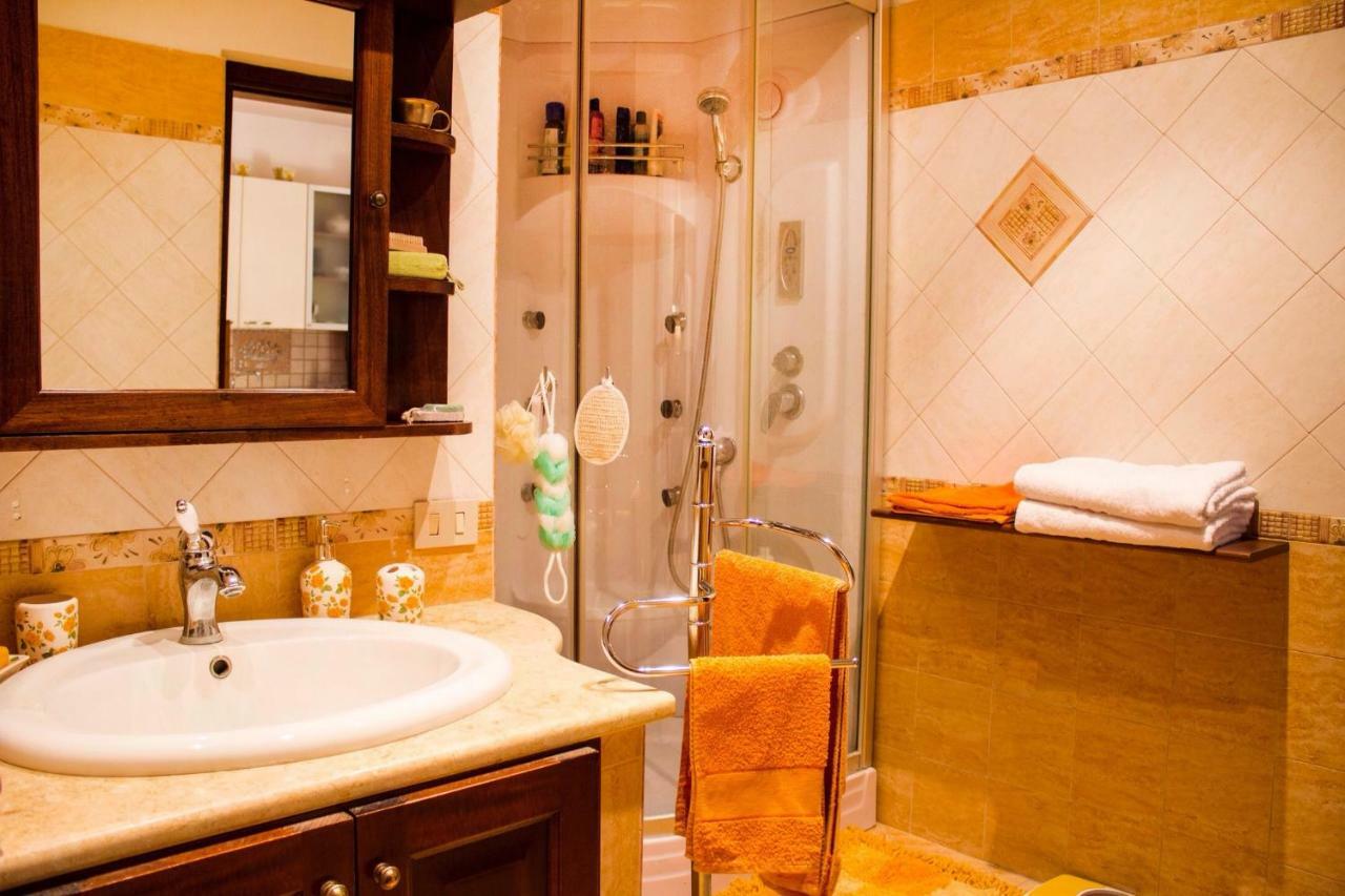 A Casa Di Alice Locazione Turistica Daire Palermo Dış mekan fotoğraf